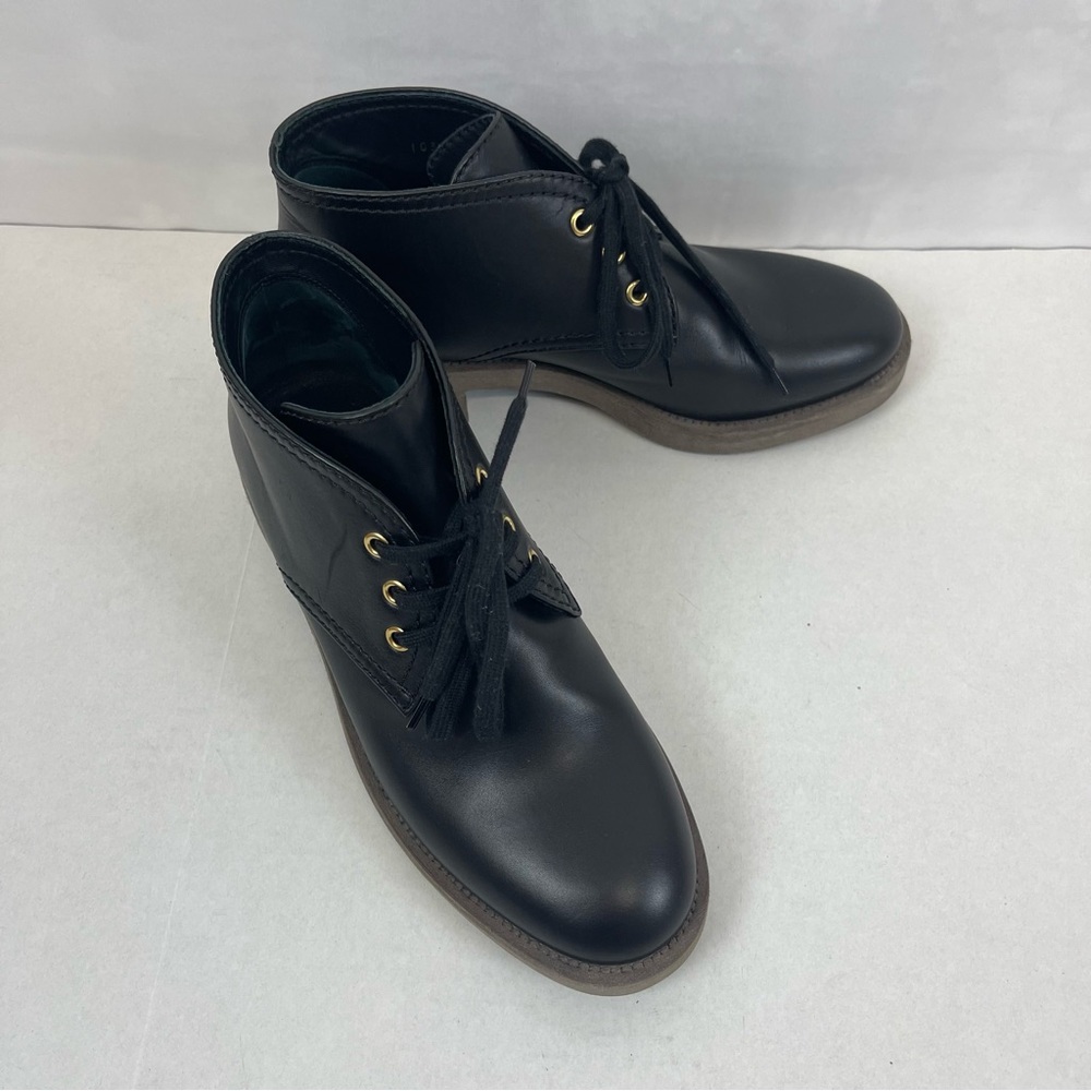 Chanel Black Leather Lace-Up Ankle Boots G31797 CC Logo Crepe Sole Sz40 US 9.5 - Picture 2 of 13